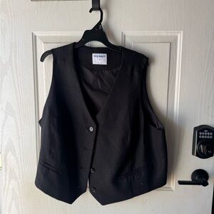 Black vest old navy